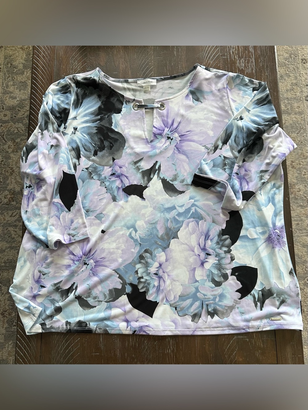 Calvin Klein Lavender and Black Floral Keyhole Long Sleeve Top - Sz 2X